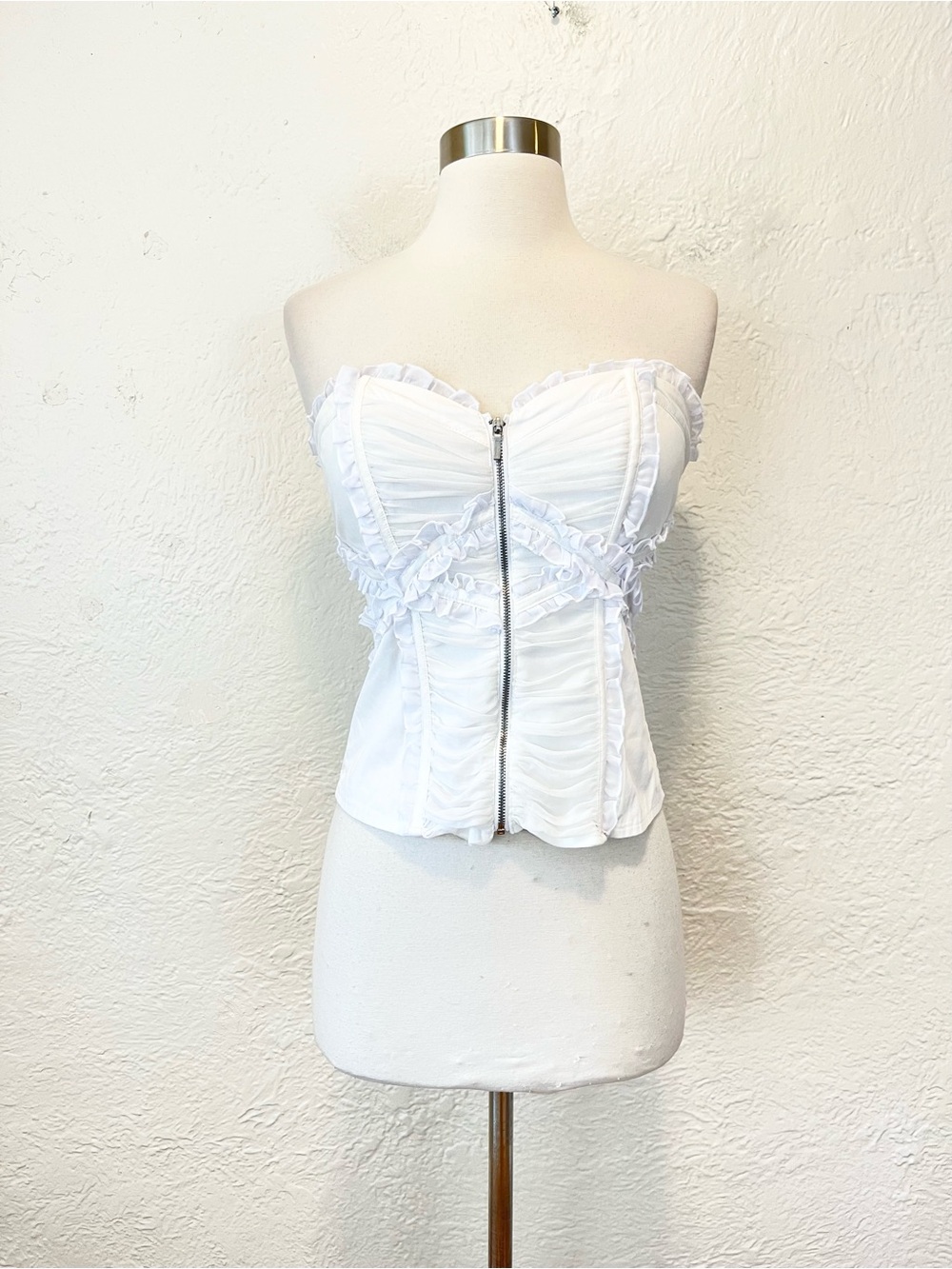 Vintage Bebe Corset Bustier Top White Ruffle Ruched Coquette Fairy 90s Y2K Small - Picture 2 of 11